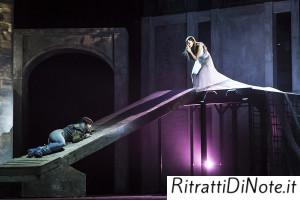 Sboccia l'amore tra Romeo e Giuletta Ph Luigi Maffettone